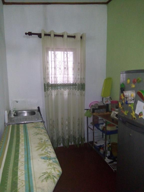 דירות מיריסה Little Pink House מראה חיצוני תמונה